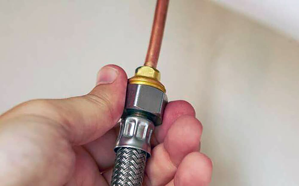 Faucet Supply Line (2) Faucet Supply Line (2)