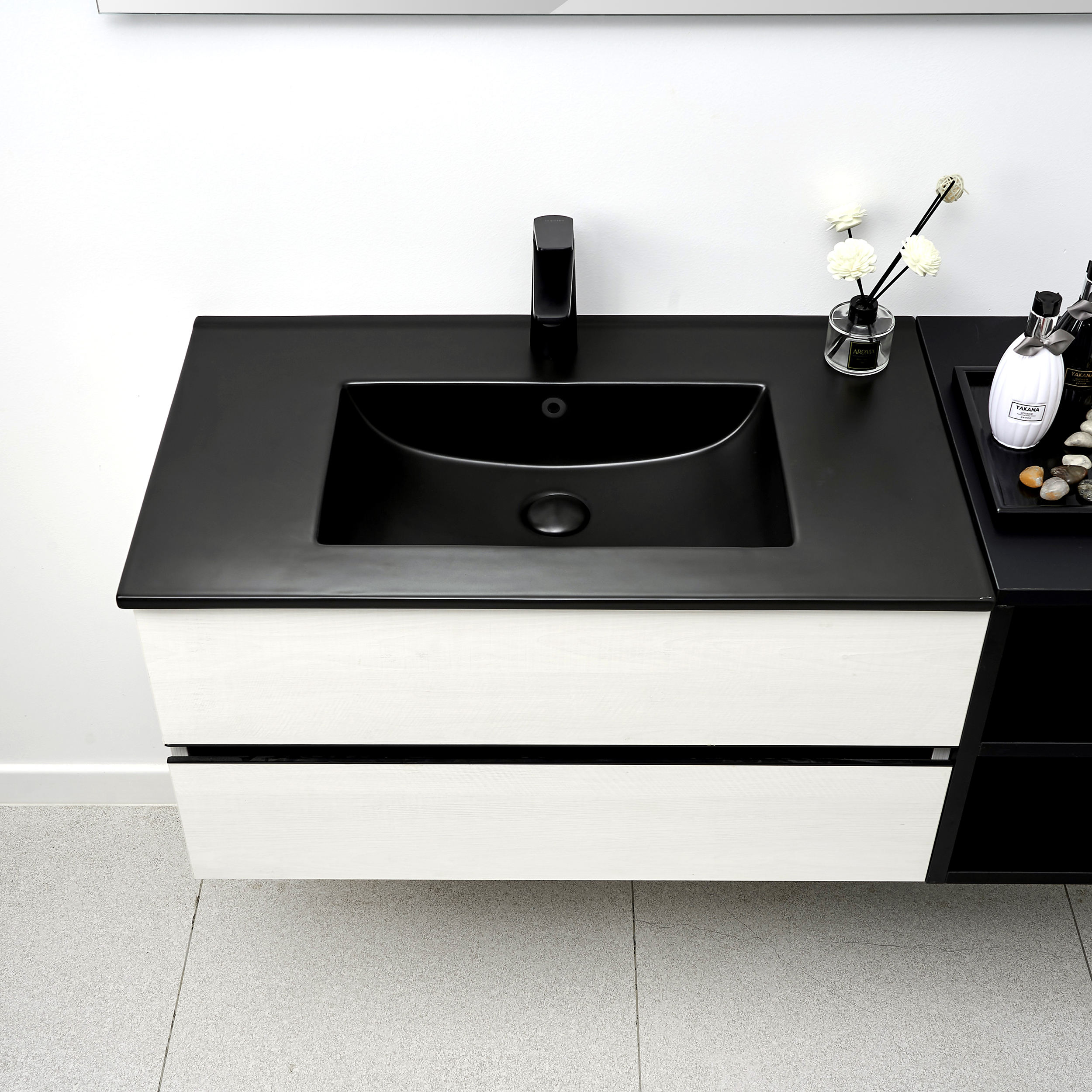 High grade Matte Black Ceramic Table Top Ceramic Vanity Bathroom Cabinet Sinks