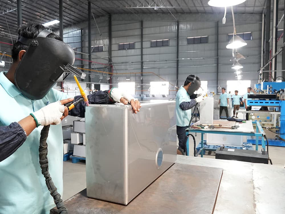 Comprehensive Guide to Kitchen Sink Materials: Benefits, Drawbacks, and Choosing the Right Manufacturer