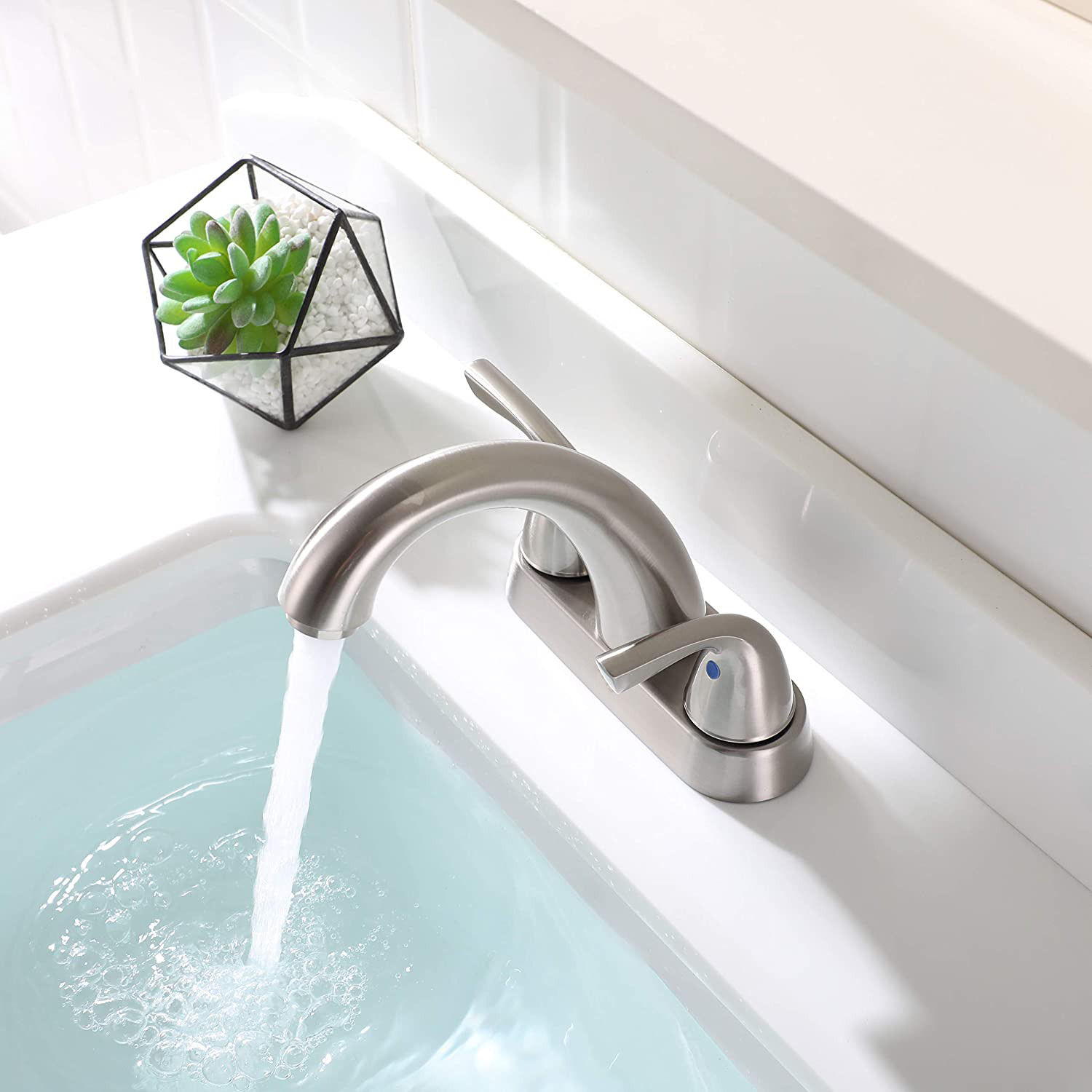 Lead-Free cUPC Lavatory Faucet Mixer Double Handle Tap Deck Mounted with Drain