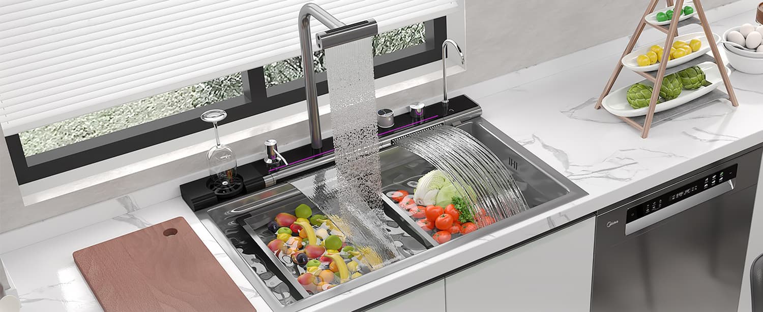 waterfall kitchen faucet (2).jpg