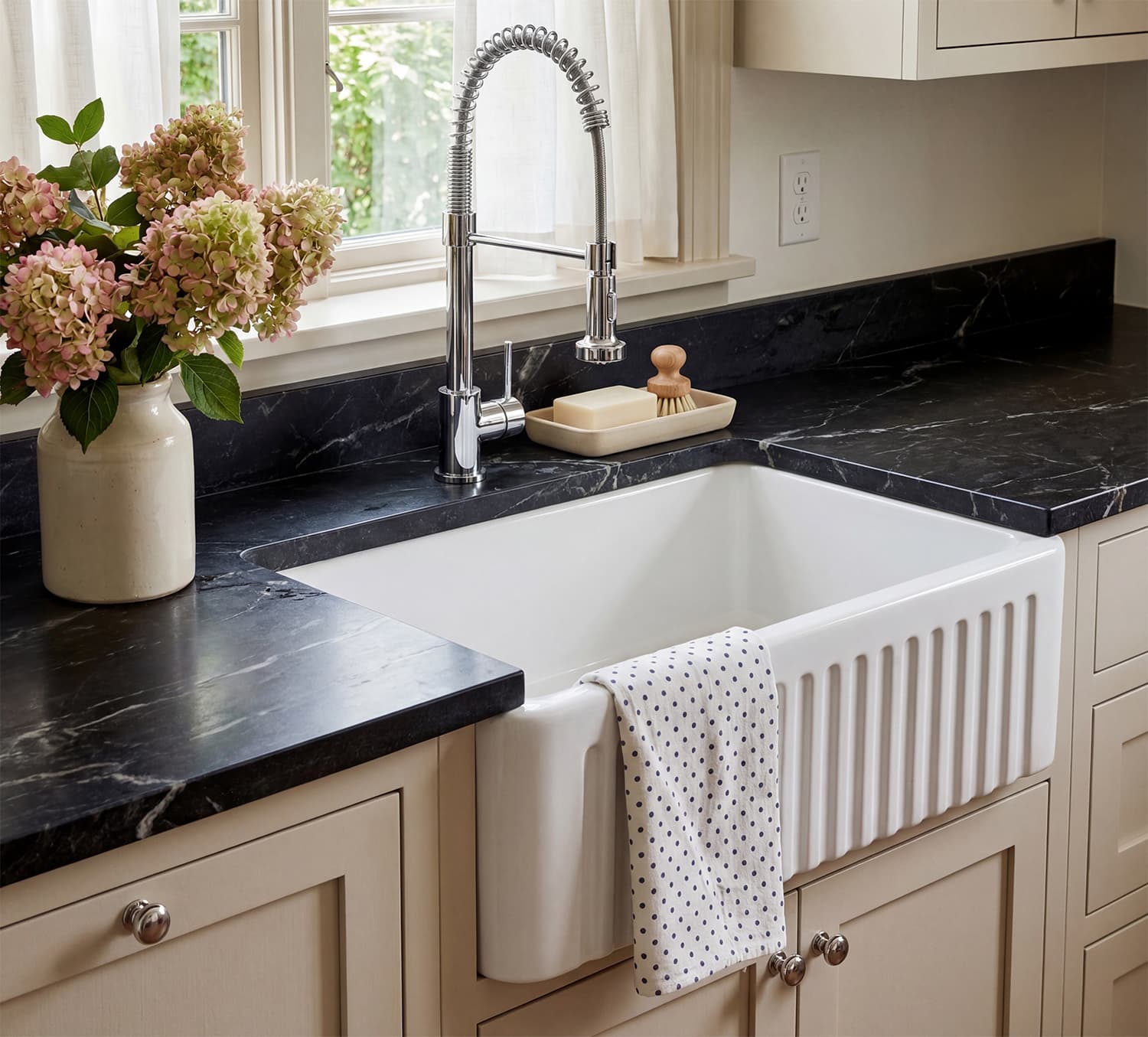 ceramic kitchen sink (5).jpg