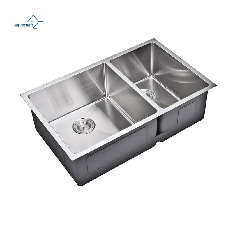 33 Inch 18 Gauge 304 Stainless Steel Handcrafted Dual Basin Undermount Kitchen Sink