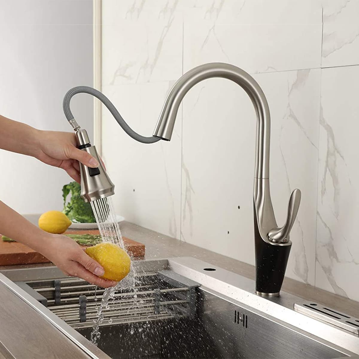 CUPC Certified Pull Down Kitchen Faucet, Brass One Handle Sprayer - Modern American Design