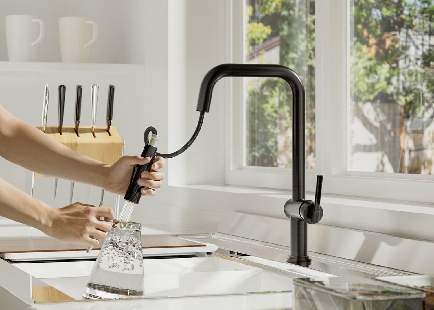 kitchen faucet (14).jpg