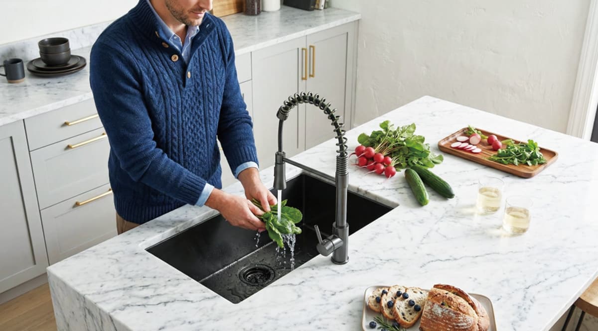 black faucet 3.jpg
