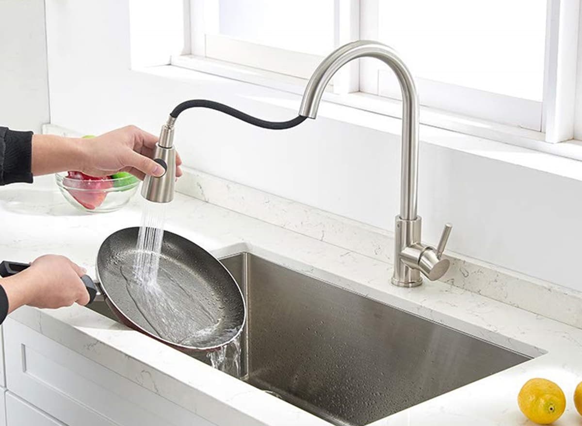 pull down faucet (1).jpg