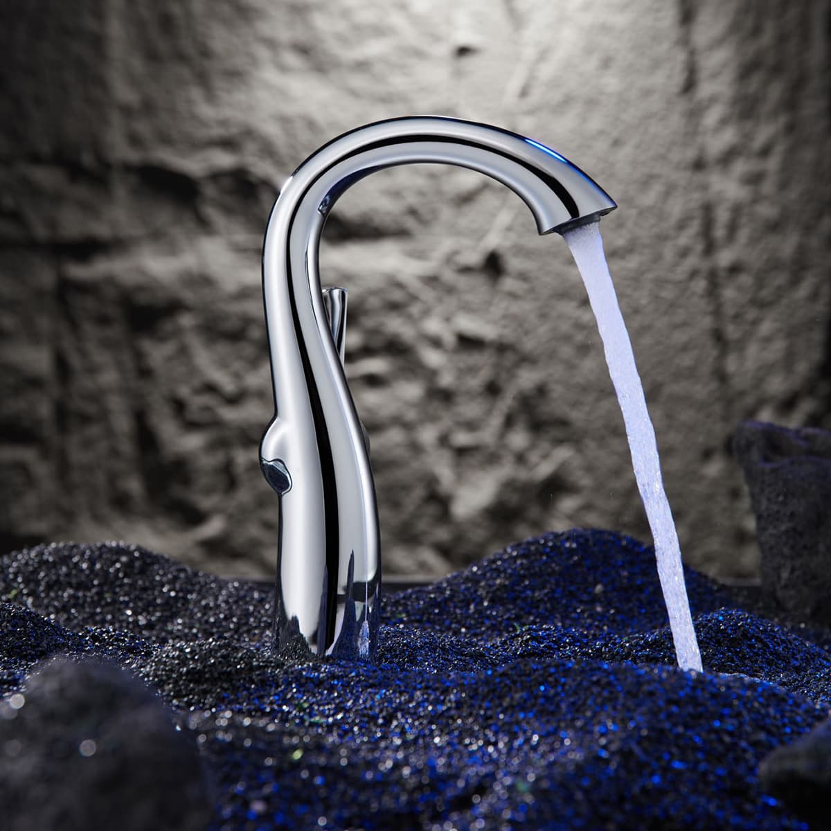 Unique Curve Twist Design Solid Brass High Arc Bathroom Basin Vanity Faucet for Commercial Bar Sink