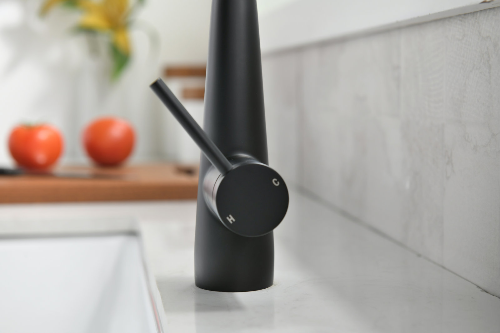 faucet handle.jpg