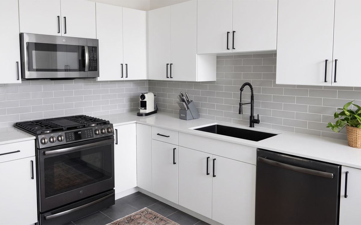 Urban Residential Kitchen Renovation gallery image 1